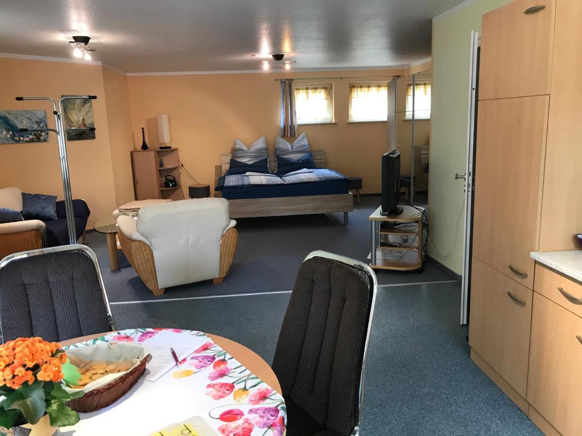 Ferienwohnung Storchenwiese in Nuthetal OT Saarmund Exterior foto